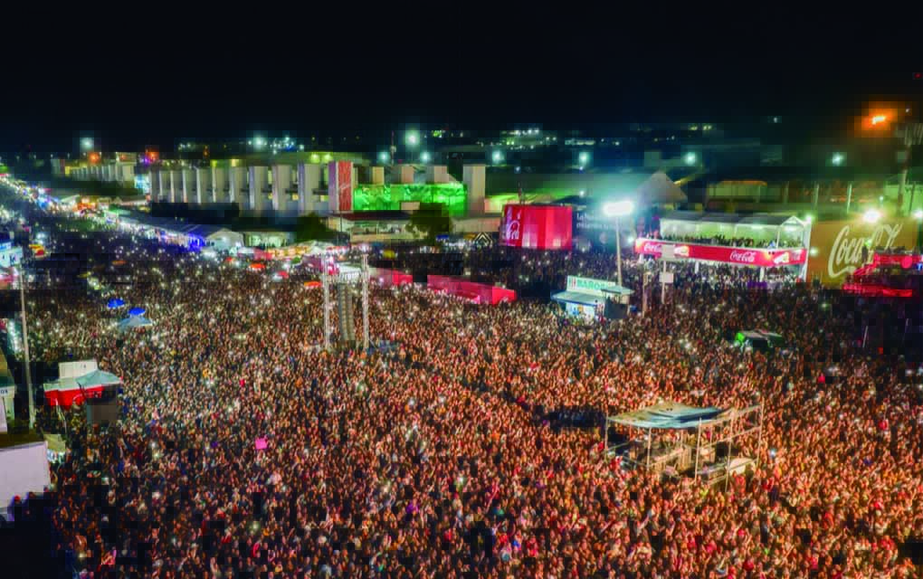 Rompe récords históricos de asistencia la Feria Ganadera en Querétaro